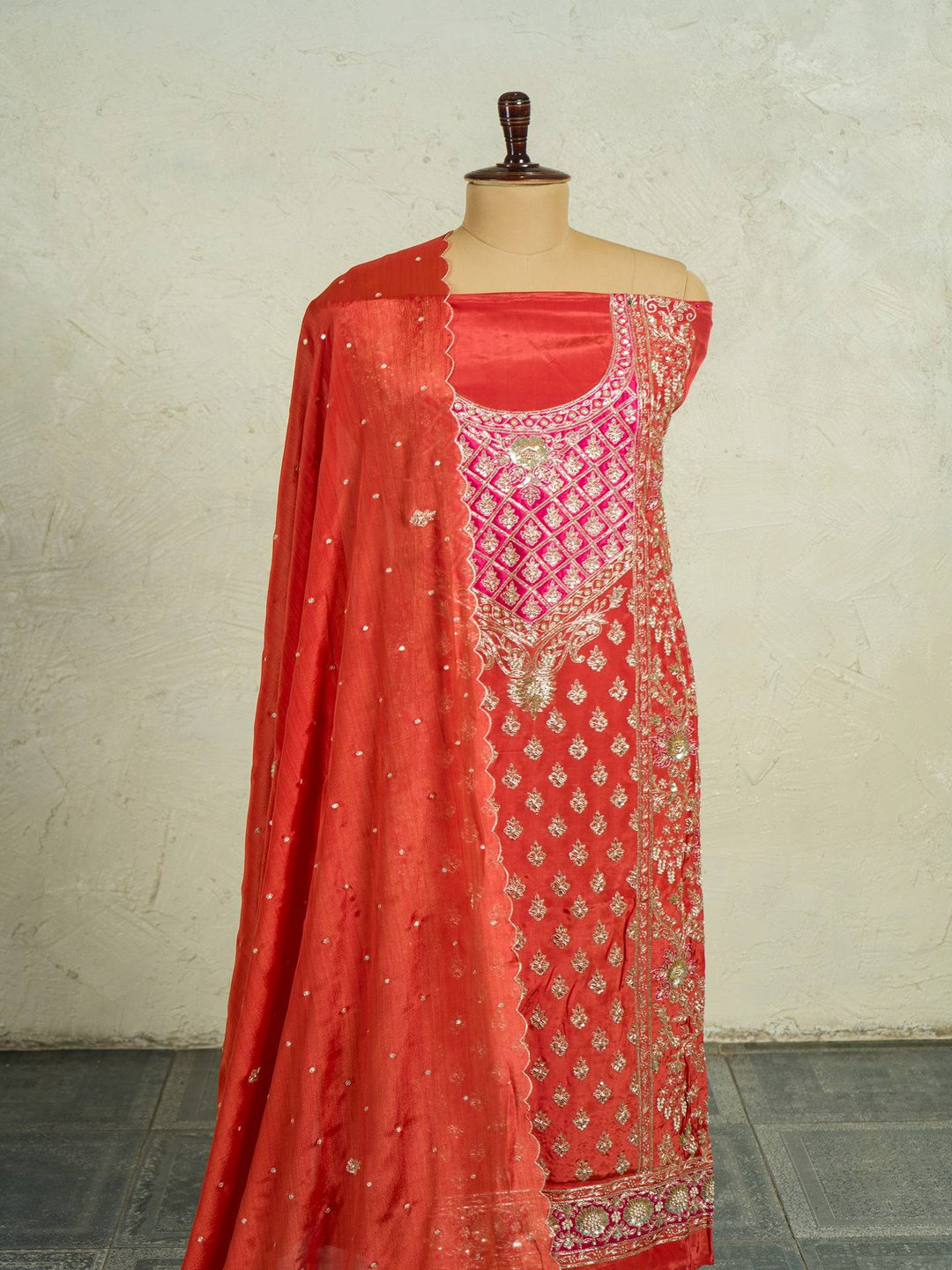 Crepe Suit Piece With Zardosi Work in