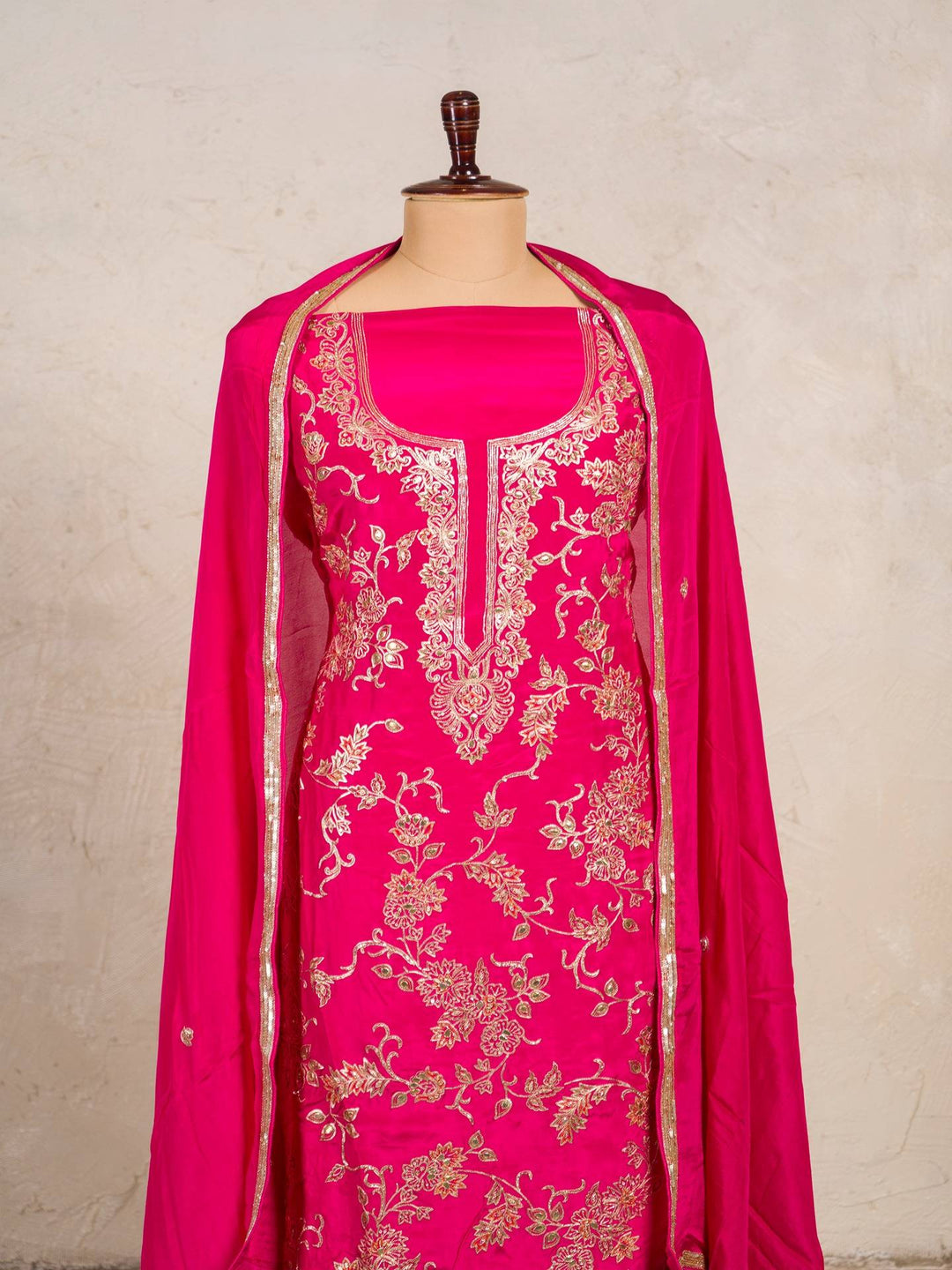 Crepe Suit Piece With Zardosi Work in