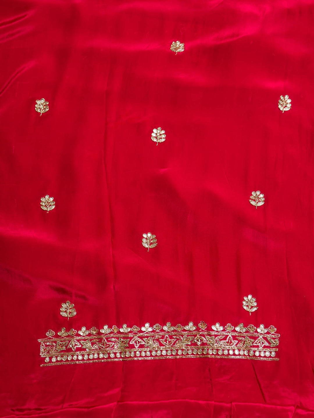 Crepe Suit Piece With Zardosi Work in