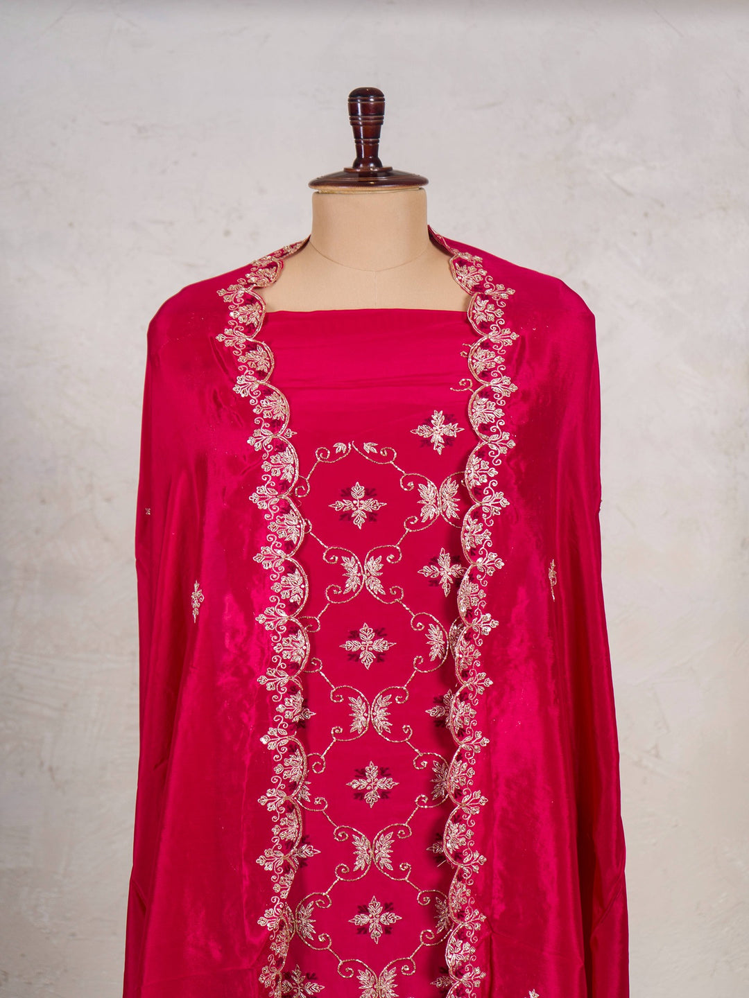 Crepe Suit Piece With Zardosi Work in